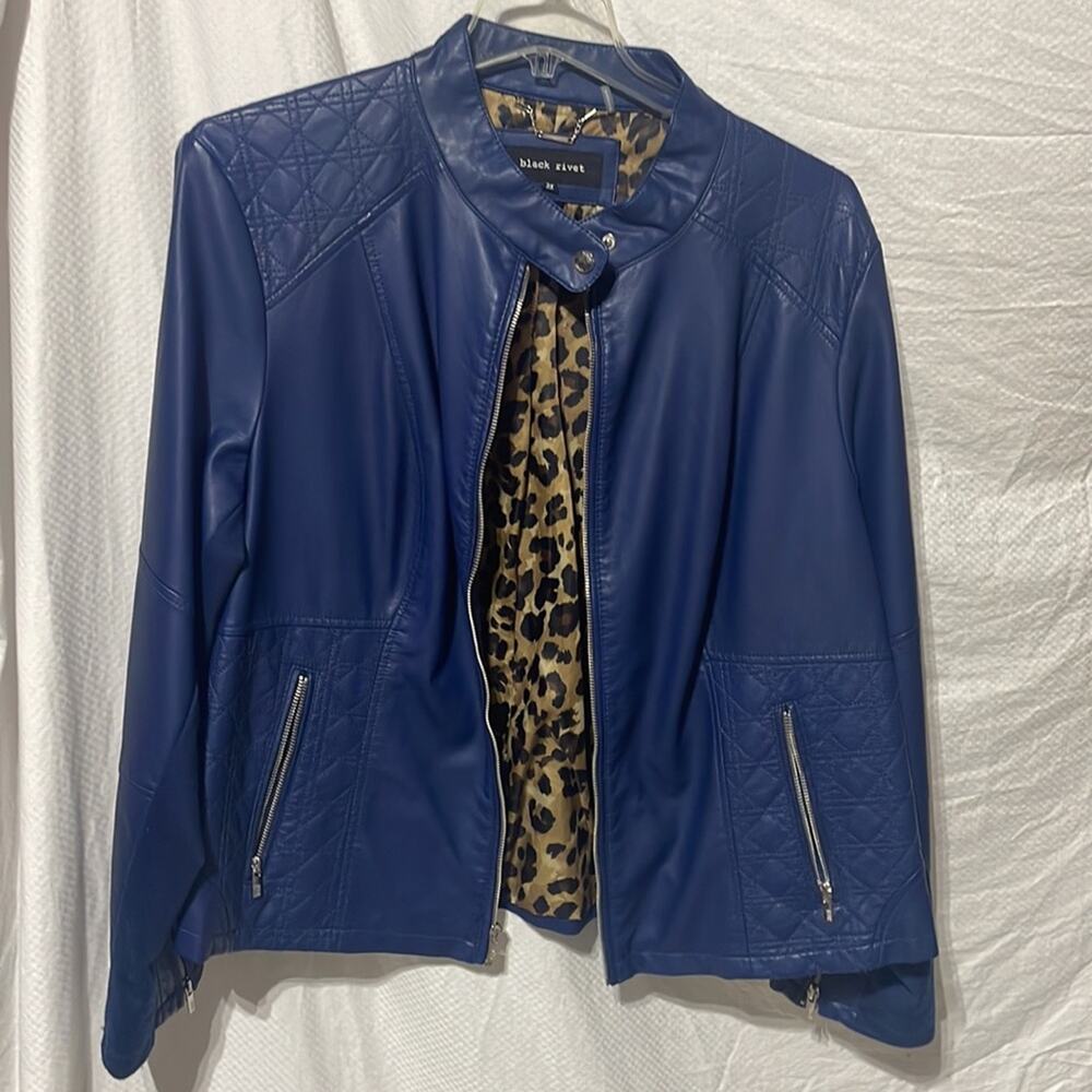 Gill 3x federal blue moto faux leather jacket NWOT  animal print lined